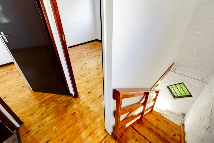2 Bedroom Property for Sale in Heritage Park Western Cape